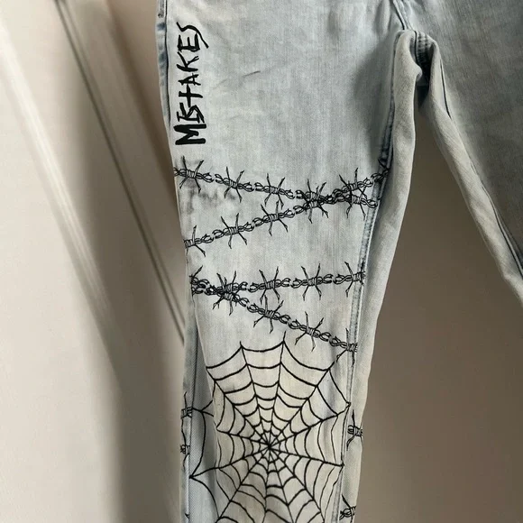 Ninth Hall Rogue Skinny Light Wash Jeans - Picture 4 of 11